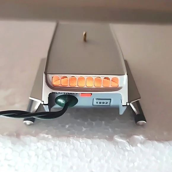 Galileo Shuttlecraft. Hallmark Keepsake Ornament with Lights and Voice. Vintage - Picture 5 of 9